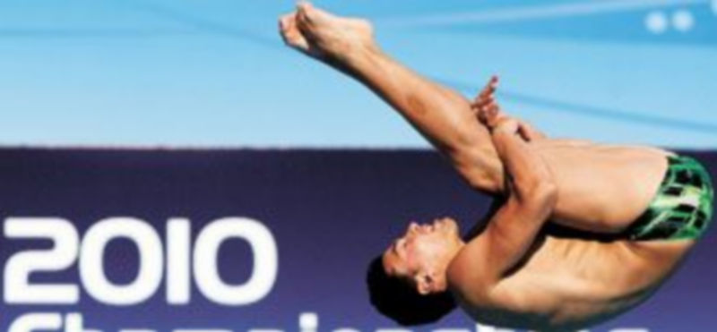 Javier Illana solo se vio superado por el ucraniano Illya Kvasha (oro) y el alemán Patrick Hausding (plata). / Reuters