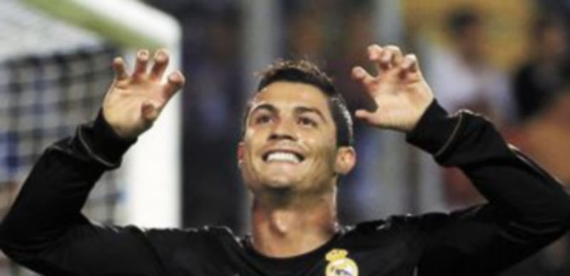 Cristiano Ronaldo mostró su felicidad en uno los goles que logró marcar. / Reuters.