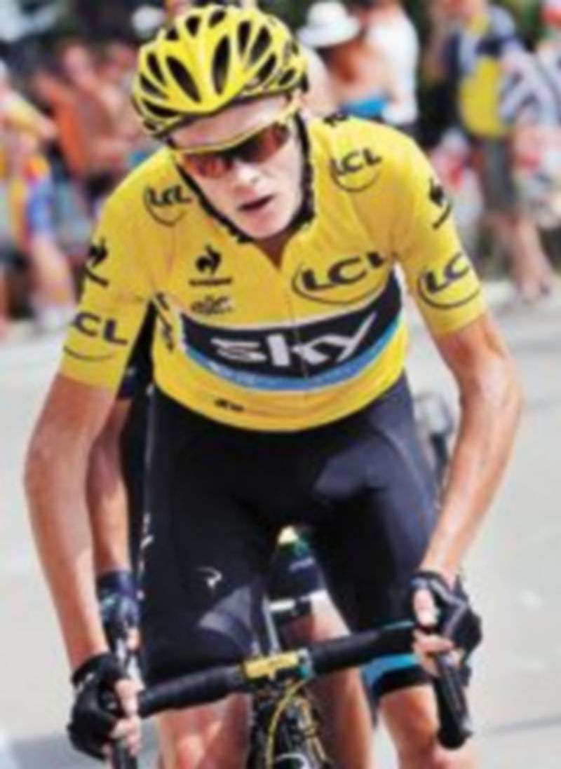 El líder del Sky lanzó un duro ataque al que no pudieron responder los españoles. / EFE