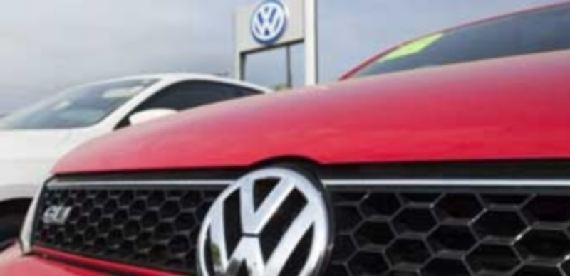 El grupo automovilístico alemán alcanzó un acuerdo con el Departamento de Justicia para reparar los modelos afectados. / Efe