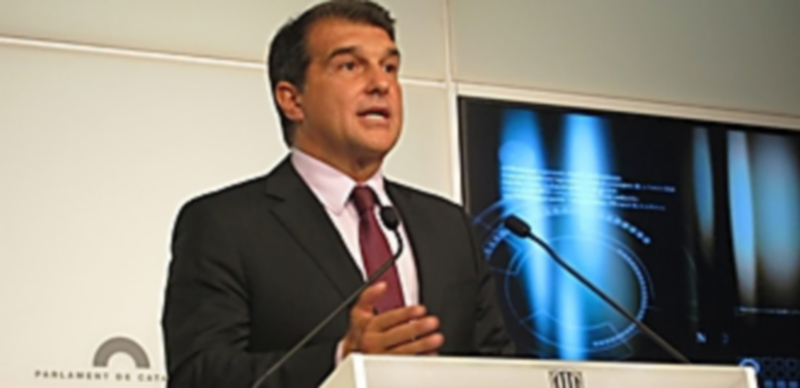 Laporta confirma su candidatura a presidir el Barça tras salir en 2010 1 Laporta fue diputado en el Parlamento catalán y concejal en el Ayuntamiento de Barcelona tras salir del FC Barcelona. / E.P.