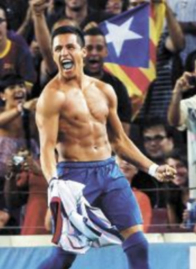 Alexis Sánchez estrenó su cuenta particular como azulgrana. / A. Olivé (Efe)