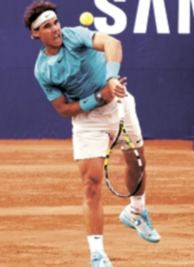 El número uno del mundo disputó un partido en Lima contra David Ferrer. / Efe