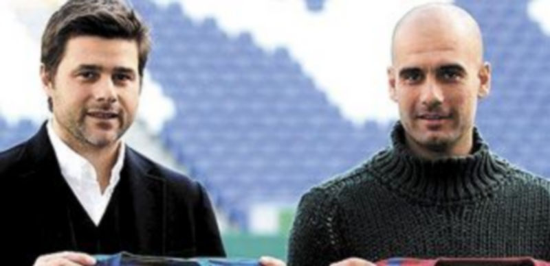 Mauricio Pochettino y Pep Guardiola posaron sobre el césped del estadio de Cornellá. / Reuters