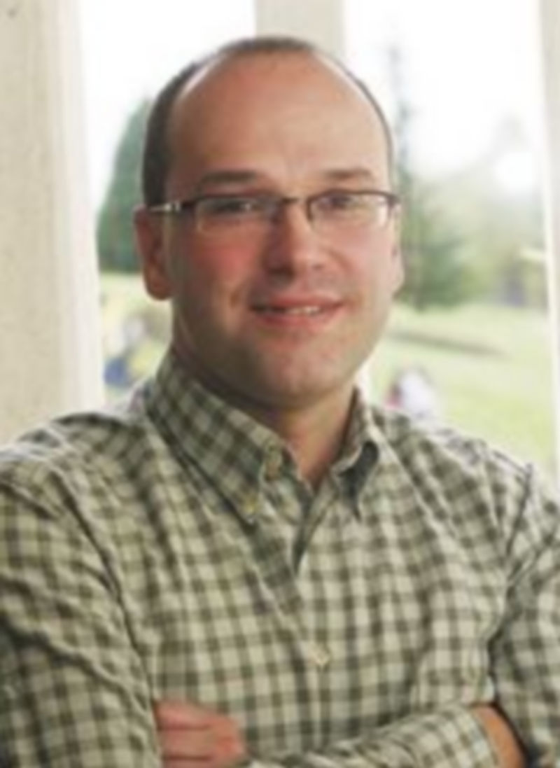 El profesor Álvarez Arce aboga por las reformas «serias» y no por recortes de gasto o subidas de impuestos. / M. Castells