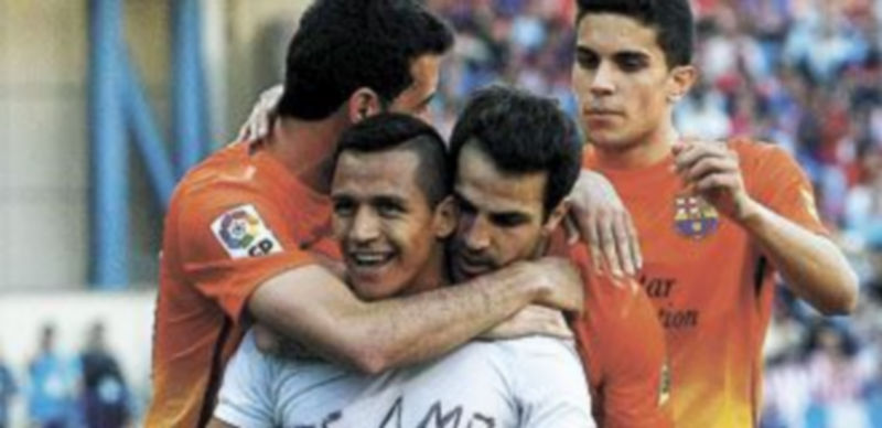 Alexis Sánchez fue el autor del primer tanto del conjunto catalán. / F. Alvarado (Efe)