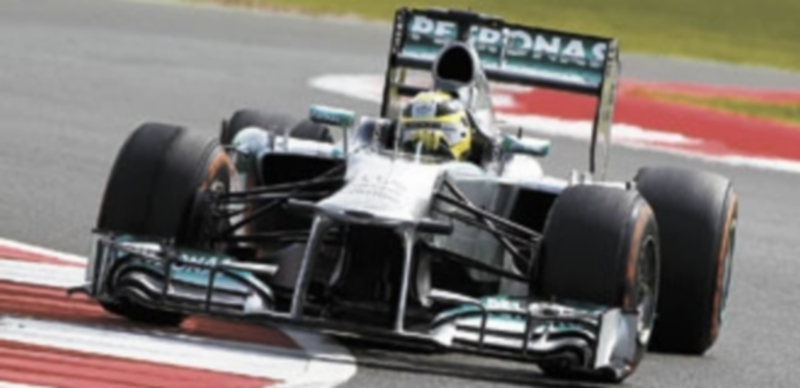 El piloto de Mercedes fue el más rápido en las dos sesiones de entrenamientos libres. / Efe
