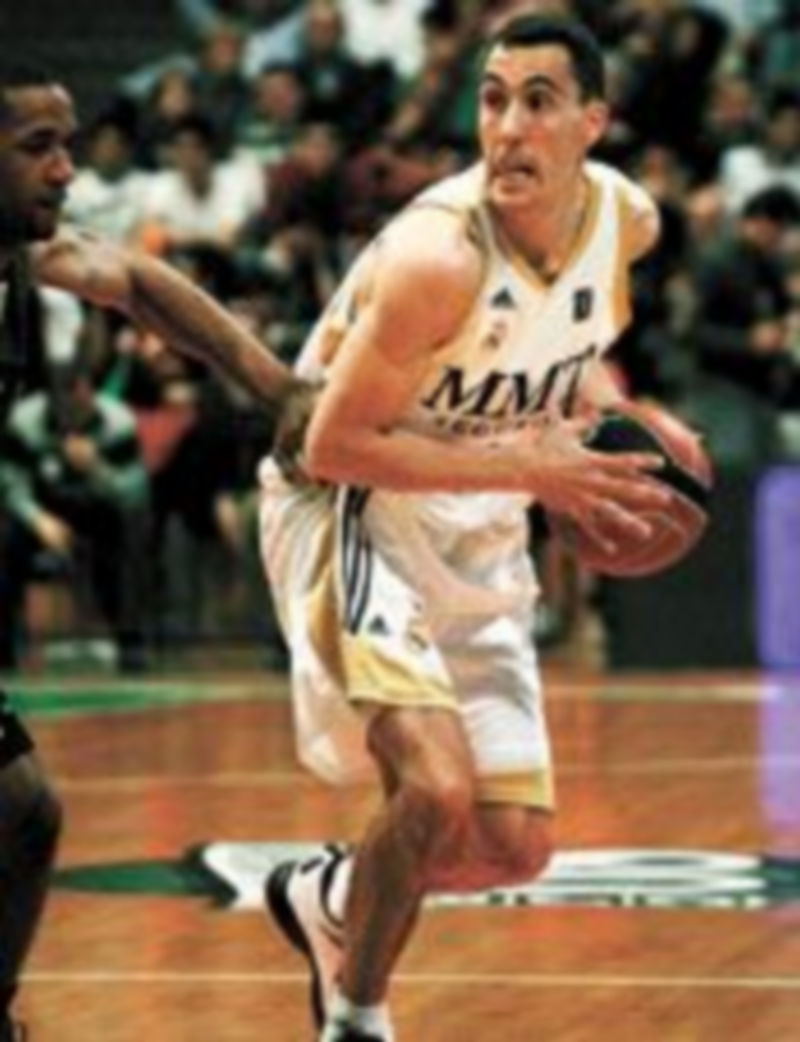 Prigioni resultó decisivo en los minutos postreros. / EFE