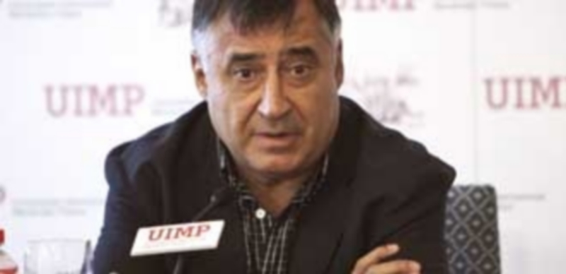 Gervasio Sánchez muestra el drama de la guerra a través de sus fotografías 1 El periodista y fotógrafo Gervasio Sánchez durante una rueda de prensa ante los medios de comunicación. / Europa Press