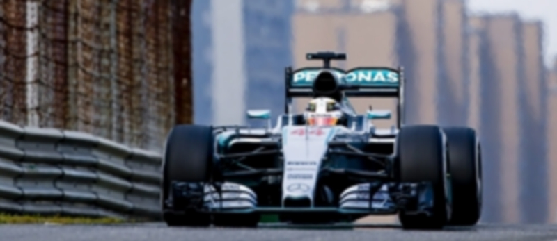 Mercedes volvió a dominar una jornada