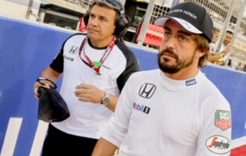 Fernando Alonso se quedó a un sólo puesto de sumar un punto en Sakhir. / EFE