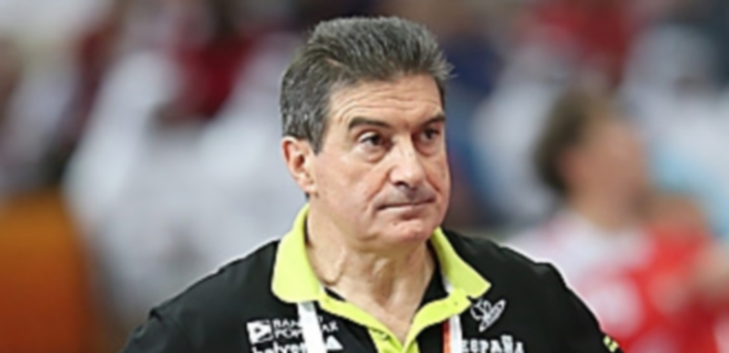 Manolo Cadenas durante el partido por la medalla de bronce ante Polonia. / EFE