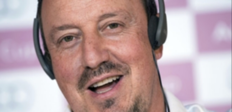 Rafa Benítez: «Cristiano sólo tiene molestias, llegará al debut liguero» 1 Rafa Benítez confirmó en la previa del partido que Martin Odegaard tendrá minutos esta tarde ante el Valerenga. / EFE