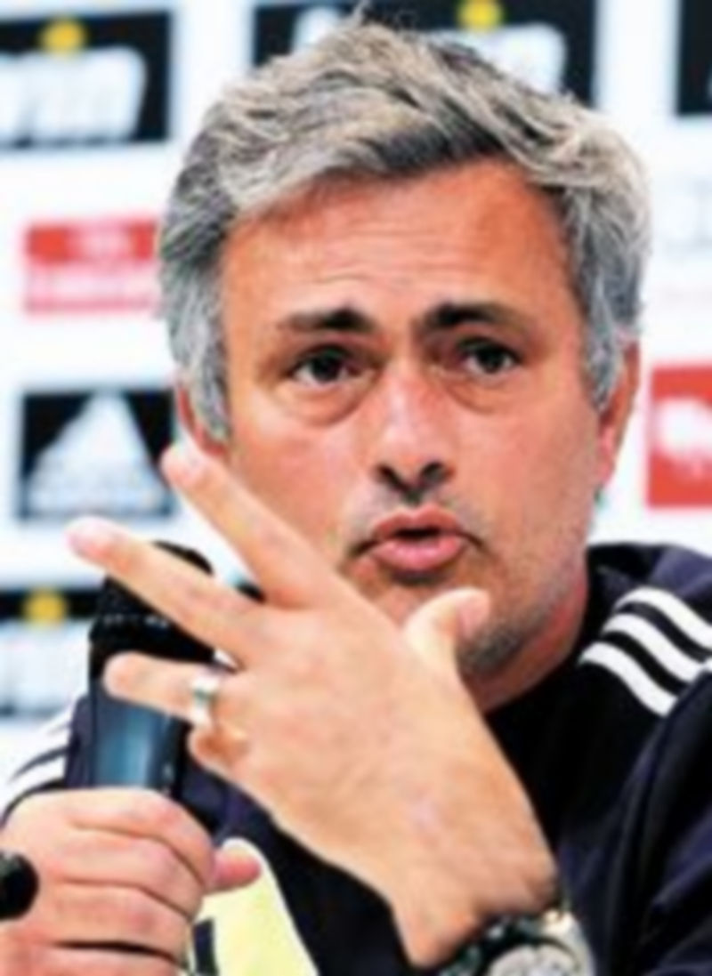 El portugués se mostró crítico hasta con Iniesta. / Efe