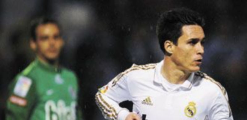 El Real Madrid cumple 11 Callejón logró adelantar a los madridistas a la media hora de juego en El Toralín. / FÉLIX ORDÓÑEZ (Reuters)