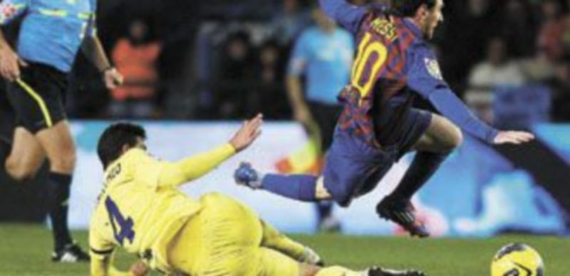 En busca de la ansiada final 1 Leo Messi volverá a ser la referencia en la punta de ataque del conjunto catalán. / Reuters