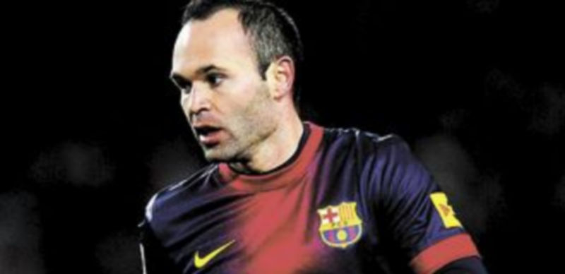 Iniesta será uno de los hombres clave en el centro del campo. / Reuters