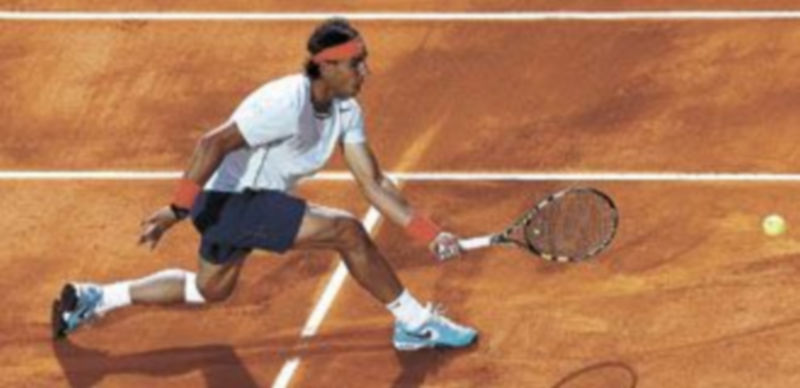 El balear devuelve la bola a su oponente en su estreno en el Foro Itálico. / S. Rellandini (Reuters)