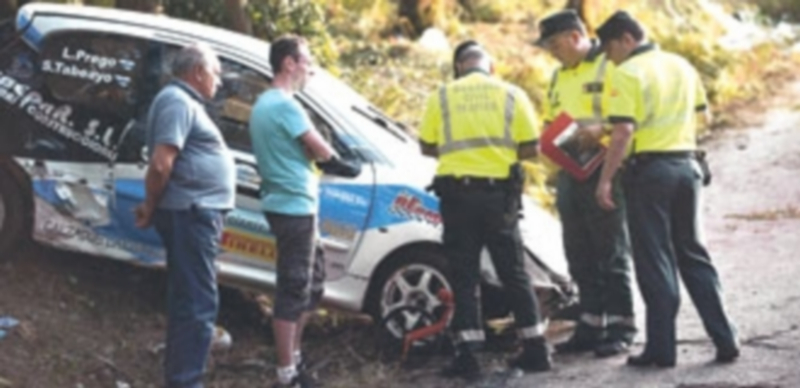 Entre los seis fallecidos en la tarde del sábado por el accidente en el Rally de A Coruña había dos mujeres embarazadas. / EFE