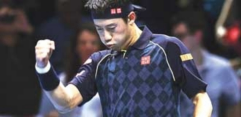 El japonés Kei Nishikori venció en la jornada de ayer al polaco Tomas Berdych y sigue con opciones en el Grupo A. / EFE