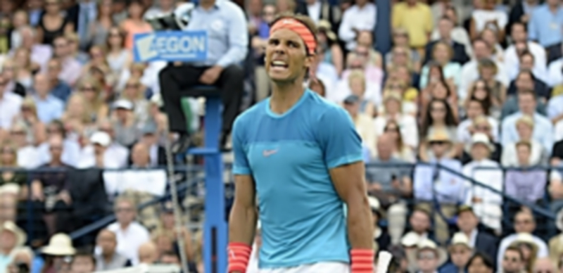 Nadal se lamenta durante el partido ante el ucraniano Alexandr Dolgopolov. / EFE