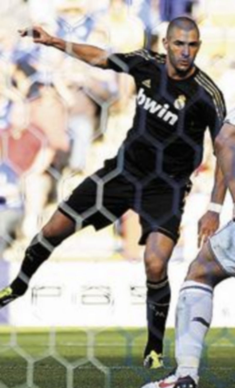 Benzema fue el autor del segundo gol blanco. /REUTERS