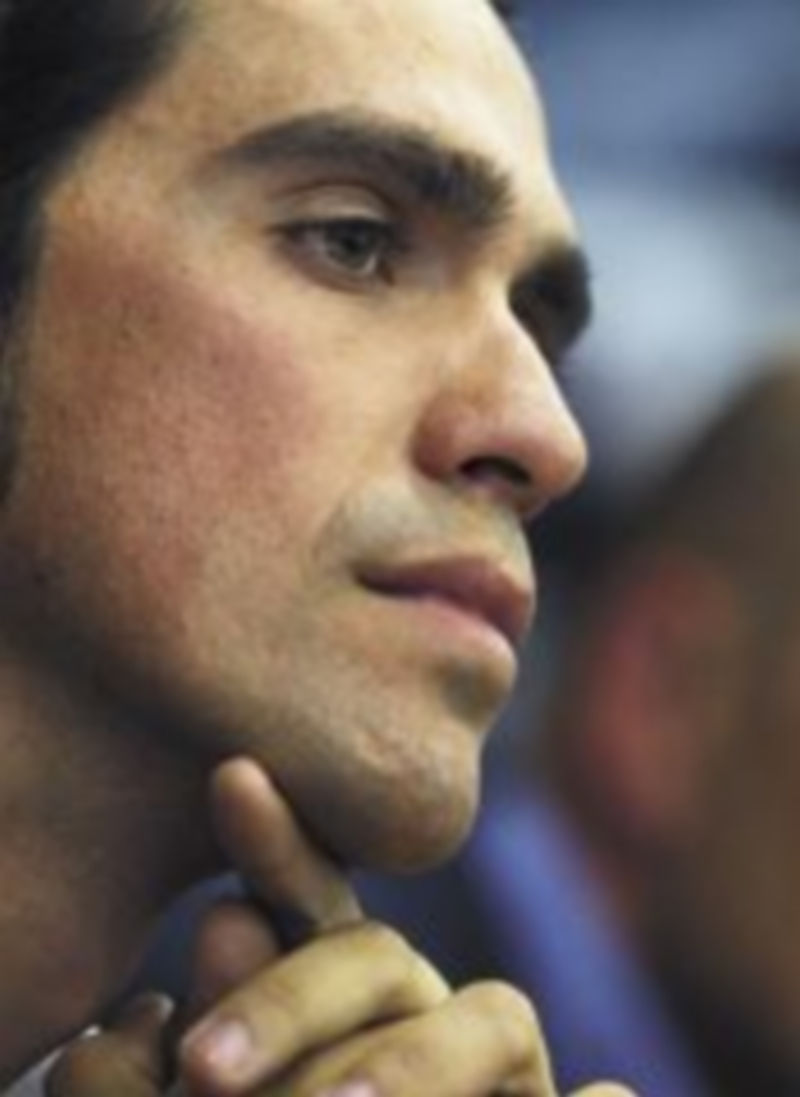 El español confirmó que no tira la toalla y que continuará en el ciclismo. / Reuters