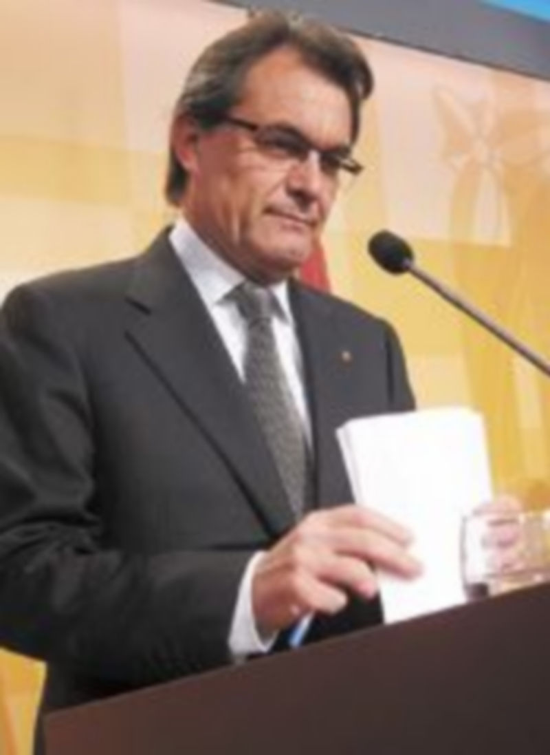 Las explosivas manifestaciones de Mas las pronunció ante periodistas extranjeros en Madrid