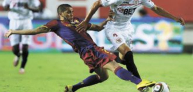 Dani Alves sostuvo que el aspecto económico no es la única diferencia entre las dos partes. / Efe