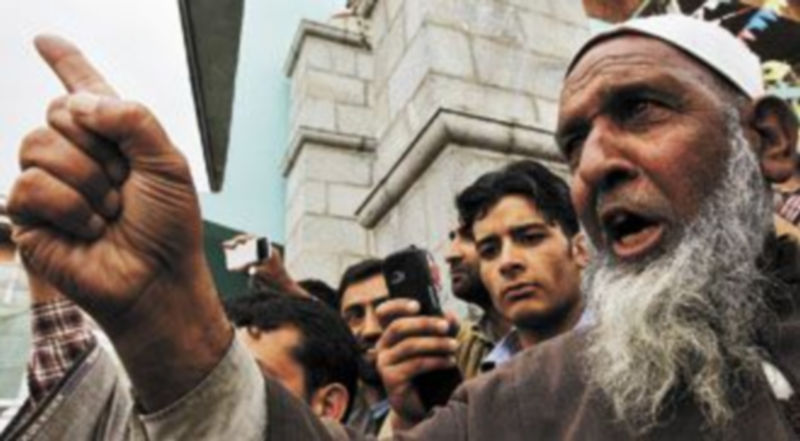 Durante la jornada se desarrollaron varias manifestaciones en el mundo islámico para ensalzar la figura de Osama Bin Laden. / FAYAZ KABLI (Reuters)