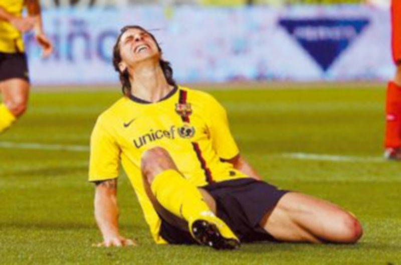 Zlatan Ibrahimovic vive su peor momento desde que llegó al Barcelona. / EFE