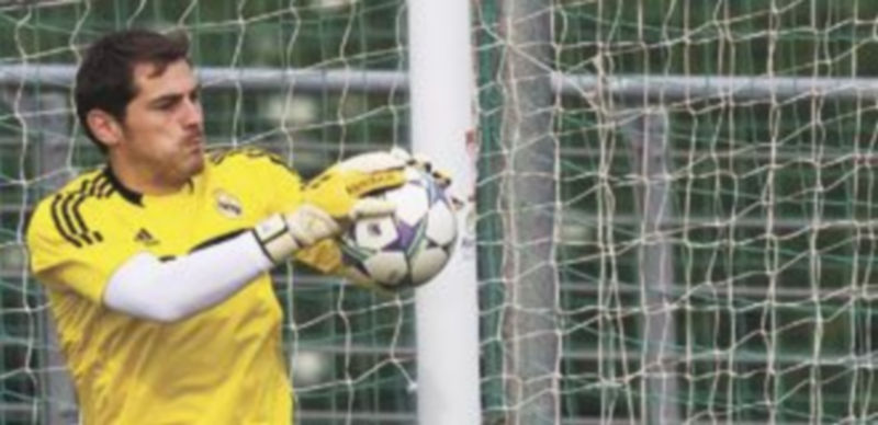 Casillas destacó que el equipo está muy mentalizado para intentar llegar a la final y conquistar la ‘décima’. / Sergio Pérez (Reuters)