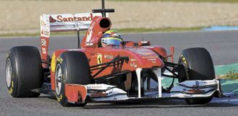 El piloto brasileño se impuso al mexicano Sergio Pérez y al australiano Mark Webber. / Efe.