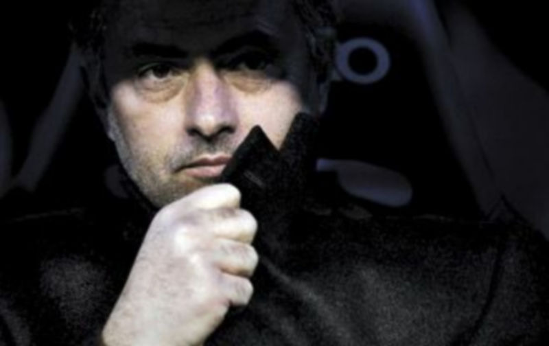 José Mourinho es una auténtica garantía de titulares interesantes para los periodistas. / EFE
