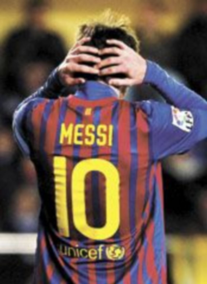 Remontada o despedida 1 El Camp Nou espera que Leo Messi vuelva a ser el timón del equipo. / Reuters