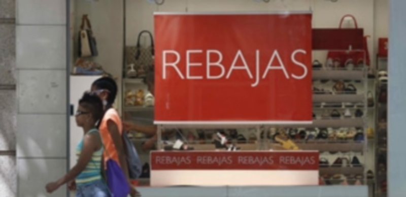 La facturación del sector servicios se dispara un 7,5% durante junio 1 La ocupación también aumenta en el tercer sector económico que registró un crecimiento interanual del 2