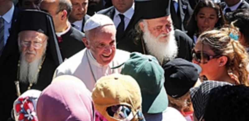 El Papa Francisco (c)