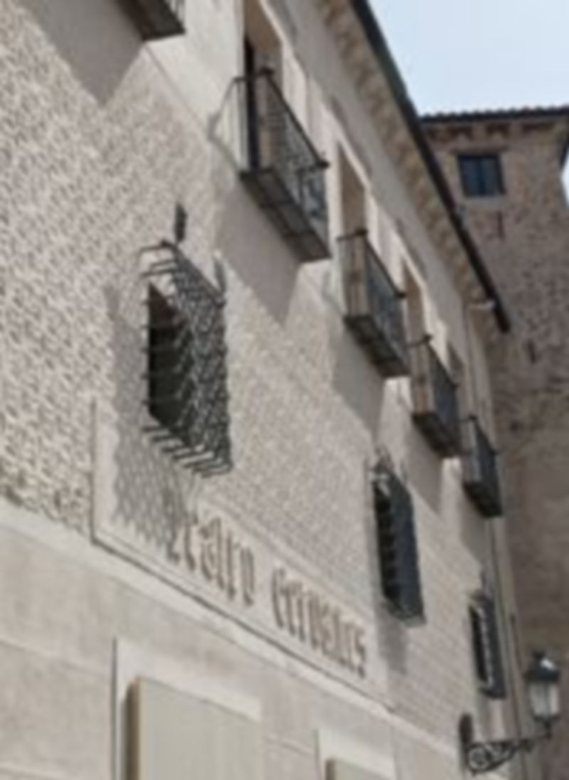 Fachada principal del teatro