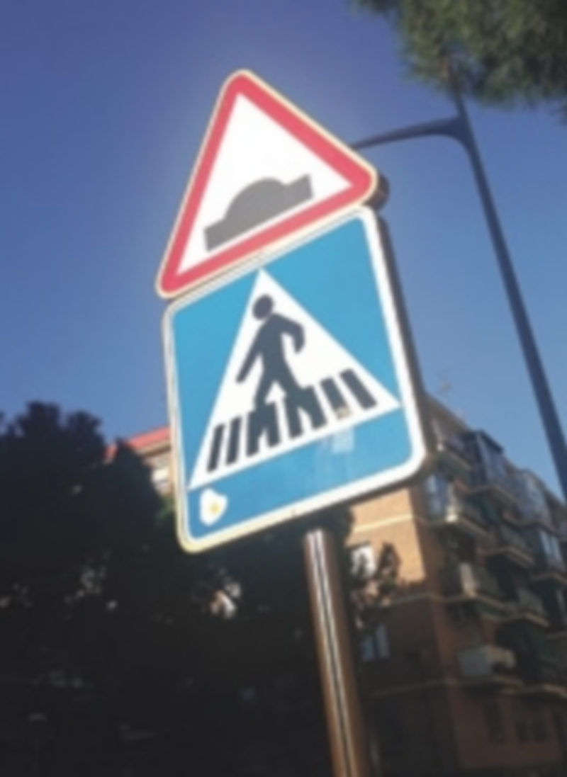 Los diputados coinciden en la necesidad de reducir los muertos en carretera . / E.P.