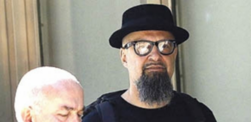 Cesar Strawberry (d)