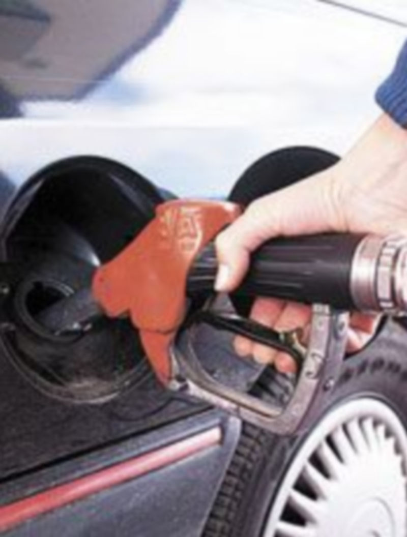 El precio del carburante sube día a día.