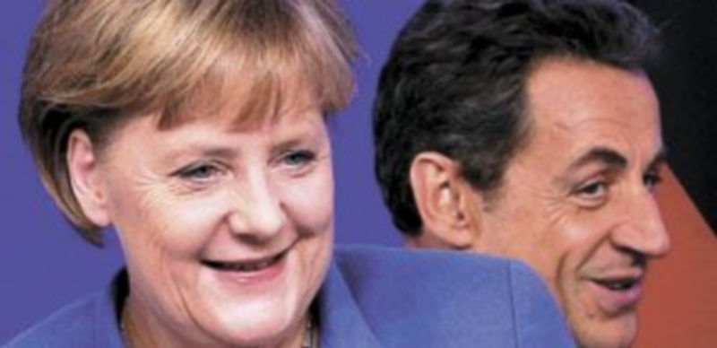 Merkel y Sarkozy llevan la voz cantante en las citas de los jefes de Estado de la eurozona. / Reuters