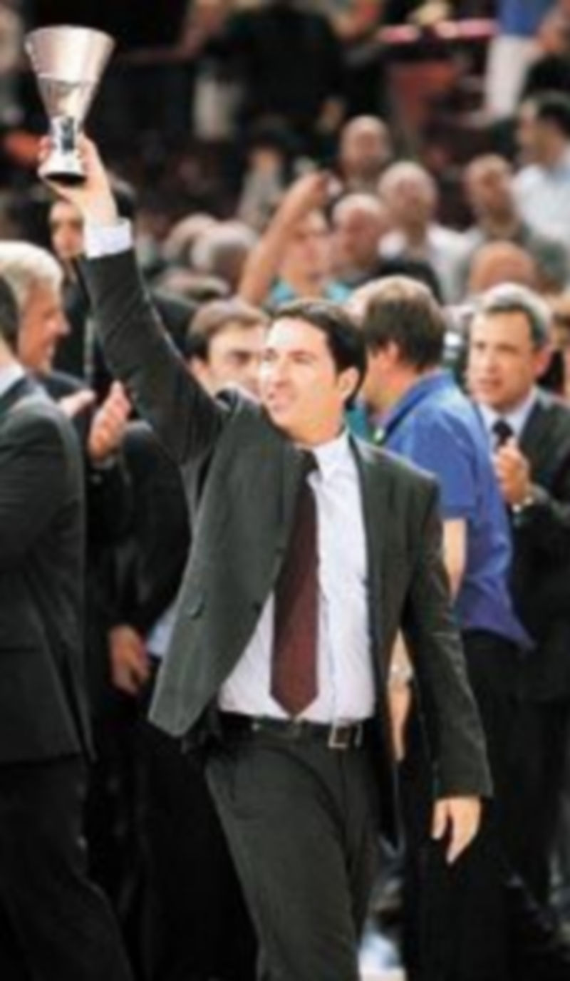 Pascual está al frente del equipo desde febrero de 2008. /Efe