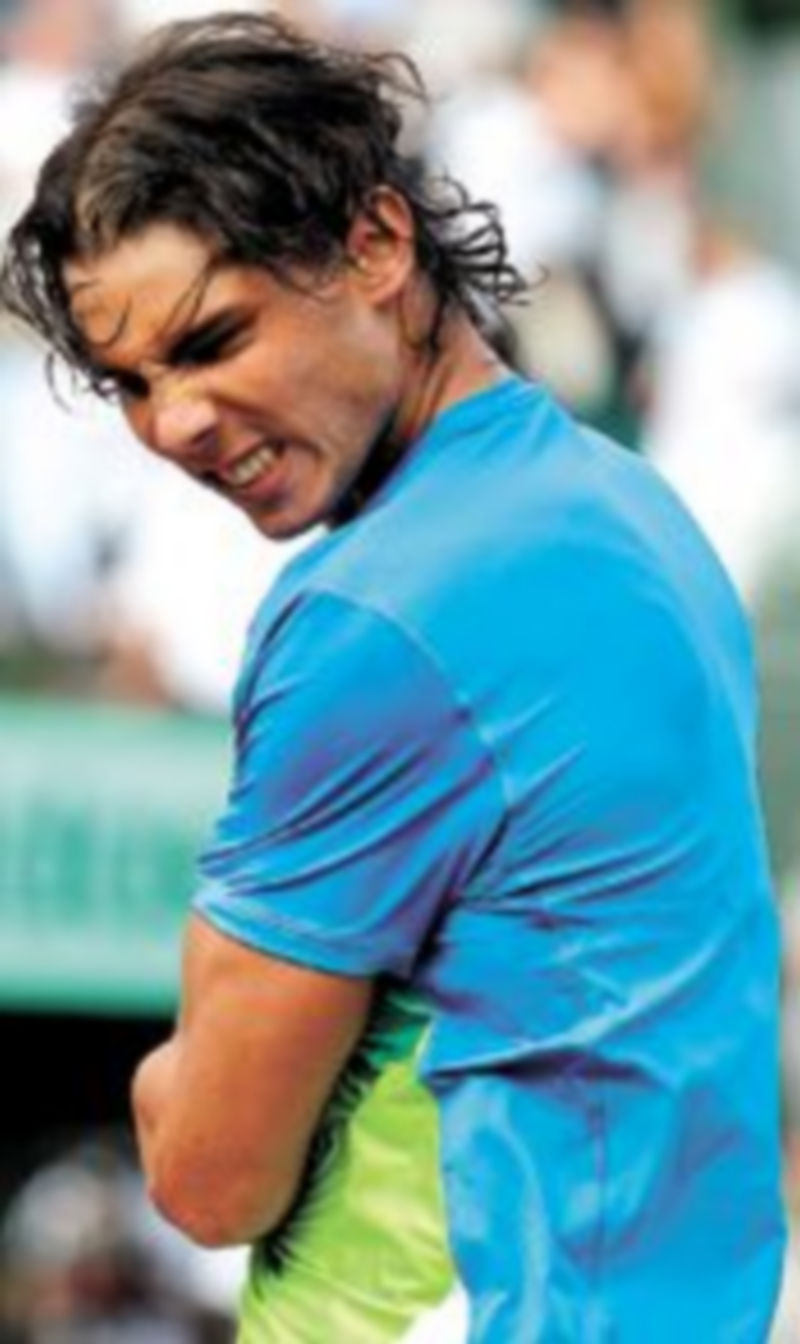 Nadal festeja su victoria ante su compatriota Almagro. / Efe