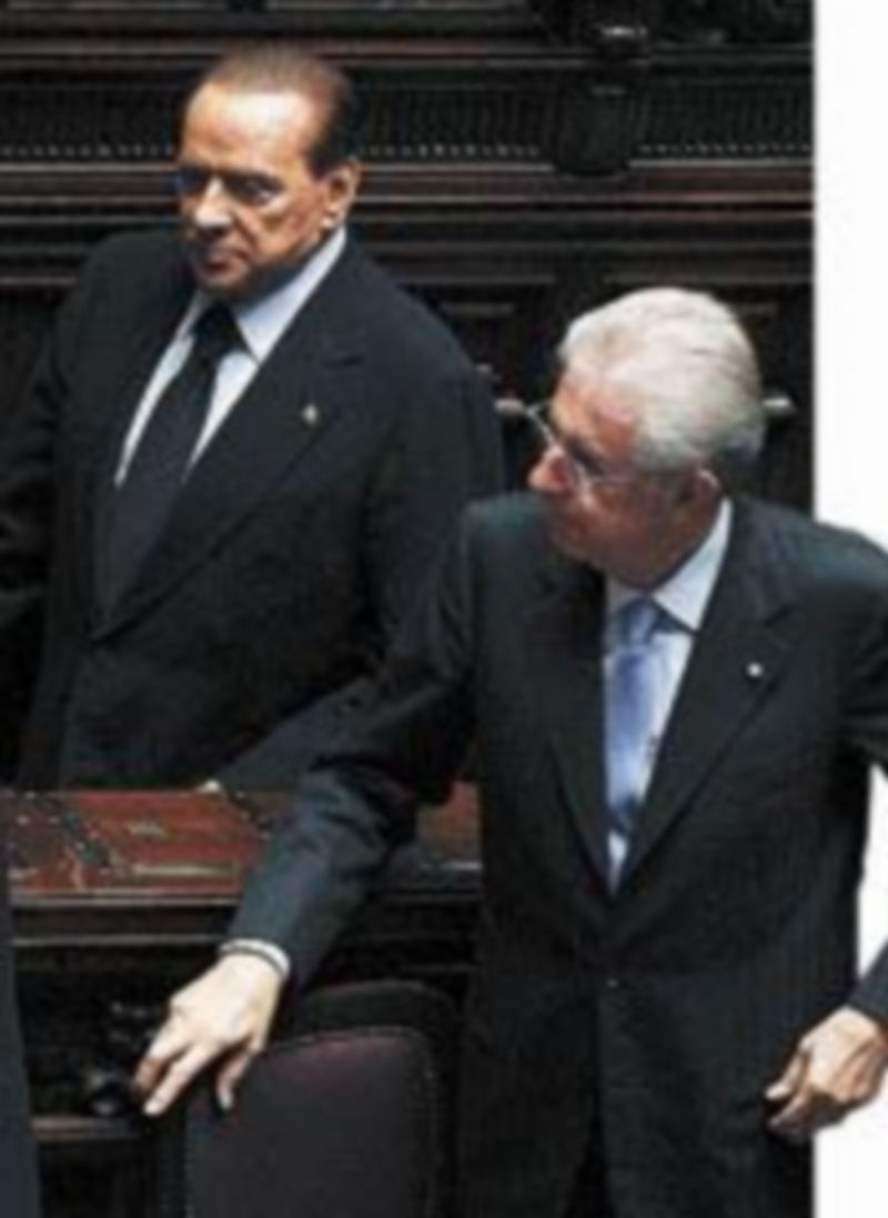 Berlusconi y Monti.