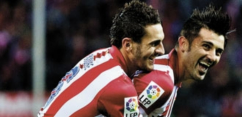 Koke y Villa estarán en el once inicial contra el conjunto malacitano. / Efe