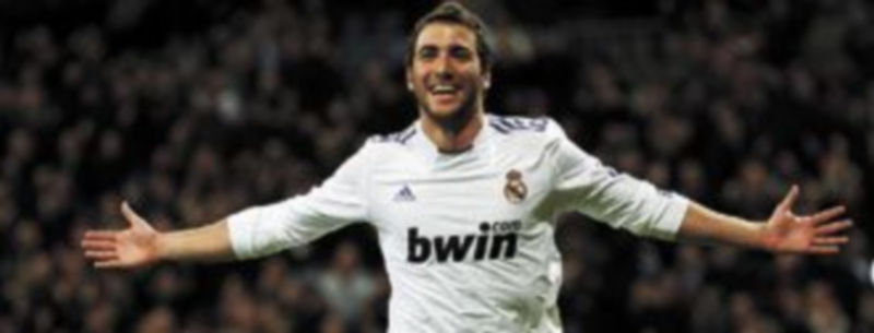 Gonzalo Higuaín celebra su gol