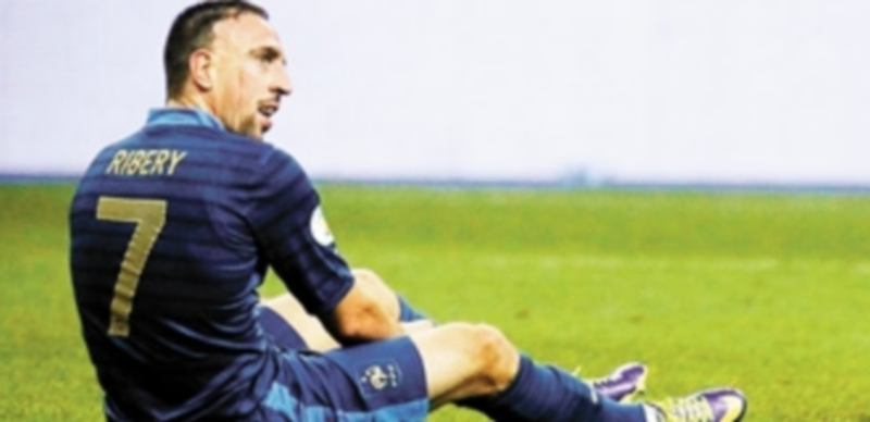 La estrella del combinado galo no podrá disputar el que iba a ser su último campeonato con el equipo ‘bleu’. / Efe