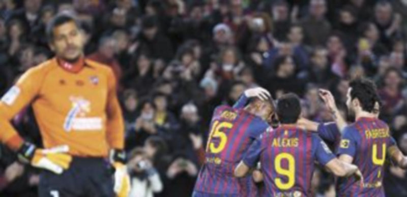 Los azulgrana celebran el cuarto gol de su equipo
