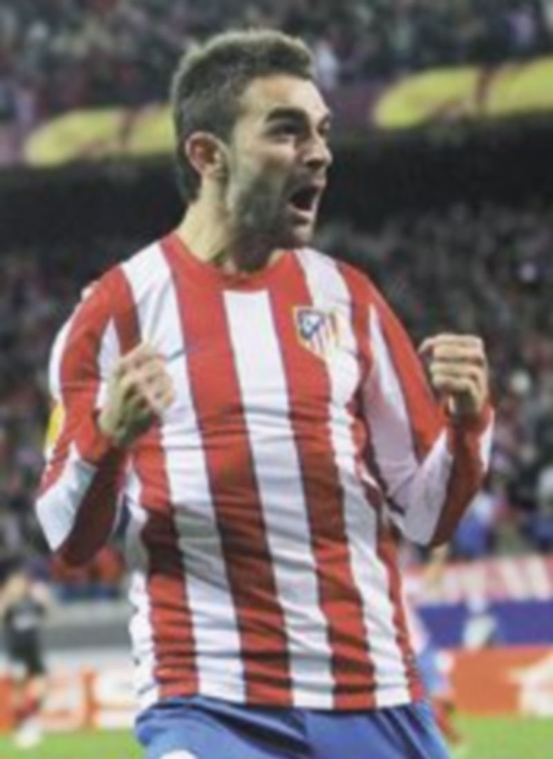 El rojiblanco Adrián es titular indiscutible en la sub’21. / Reuters.